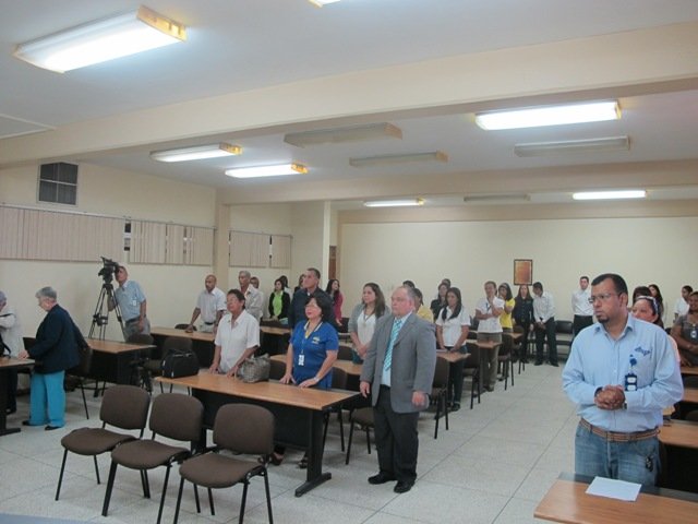 Misa en la Sala de Conferencias de la DIP "Dra. Minerva Arzola"