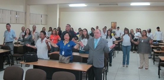 Misa en la Sala de Conferencias de la DIP "Dra. Minerva Arzola"