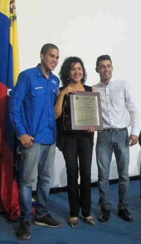 Reconocimiento a los padrinos
